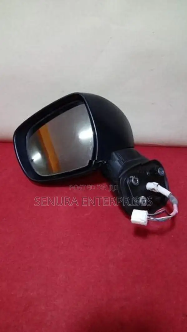 Suzuki Hustler MR92 Side Mirror Lh
