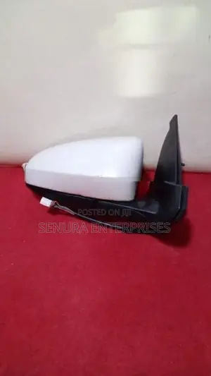 Toyota Passo M700 Side Mirror Rh
