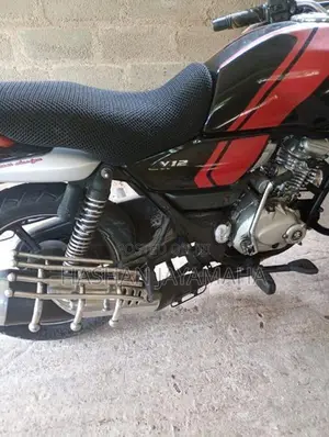 Bajaj V12 2018