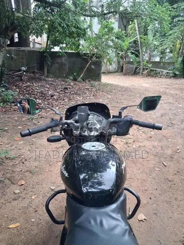 Bajaj Pulsar RS200 2008