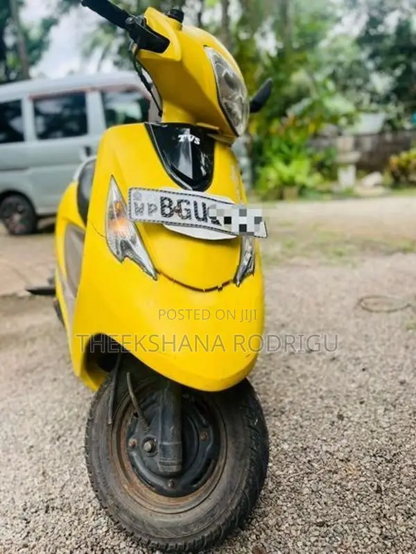 TVS Zest 2018