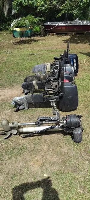 5 units Outboard motors for sale