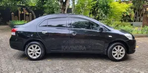 Toyota Yaris 2011