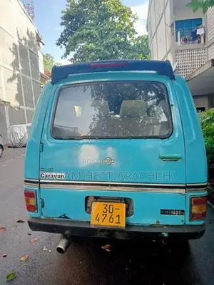 Nissan Caravan 1983