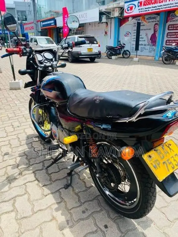 Bajaj CT100 2014