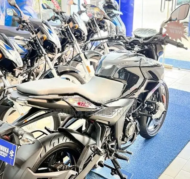 Bajaj Pulsar N160 Normal 2026