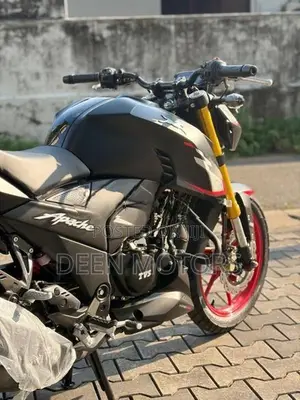 TVS Apache RTR 160 2026