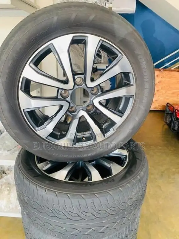 20-INCH TOYOTA LAND CRUISER SAHARA ALLOY WHEEL SET WITH TYRES FOR SALE