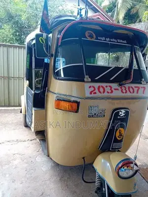 Bajaj RE 1999