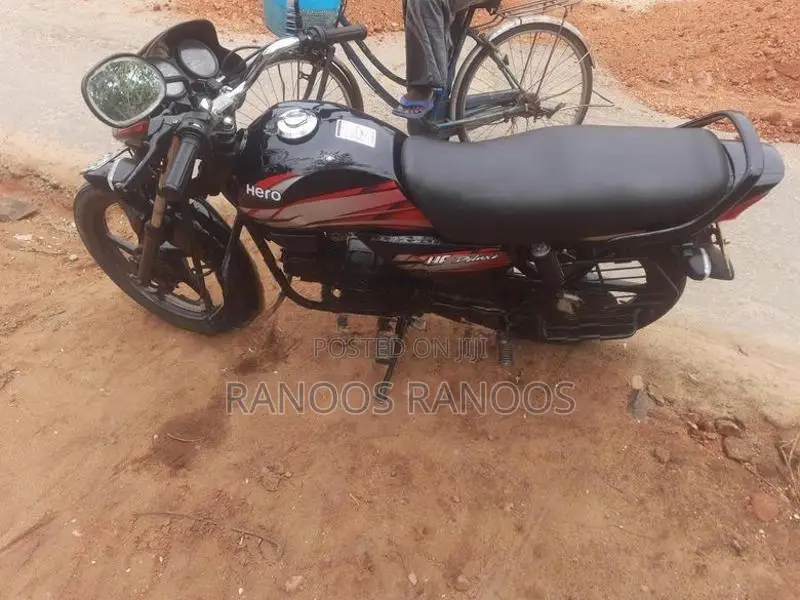Hero HF Deluxe honda 2016