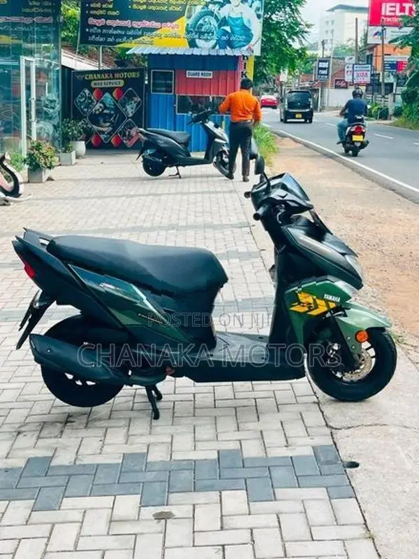 Yamaha Ray ZR 2018
