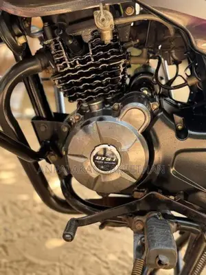 Bajaj Discover 125 125M 2015