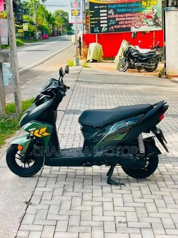 Yamaha Ray ZR 2018