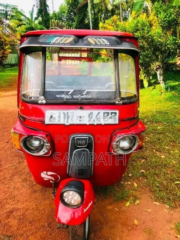 Bajaj RE 2007