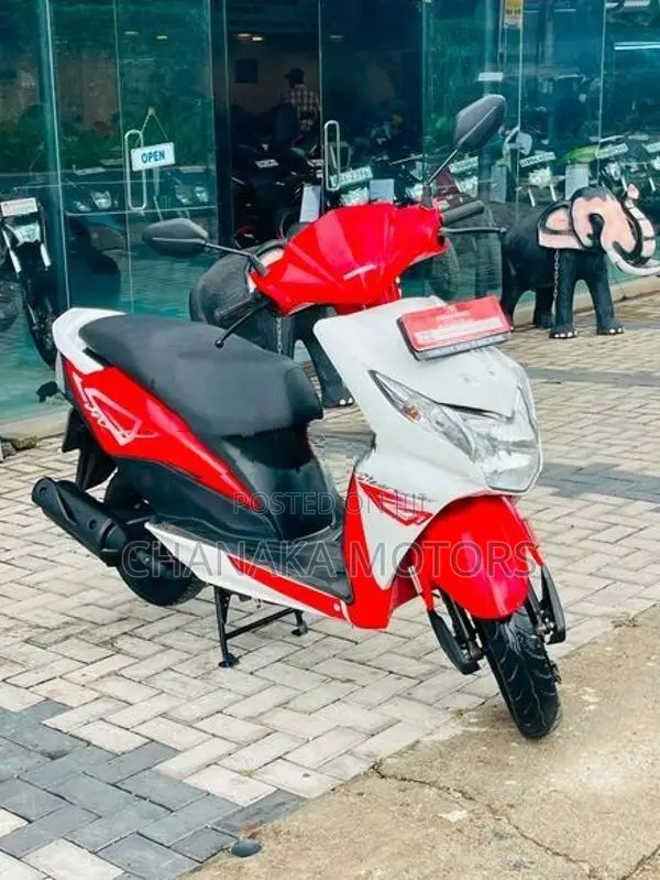 Honda Dio 2017