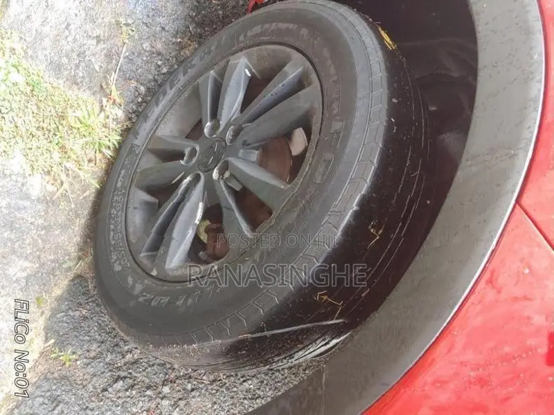 16" Alloy wheels with tyres