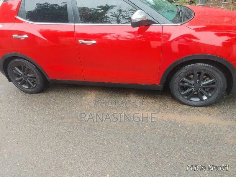 16" Alloy wheels with tyres