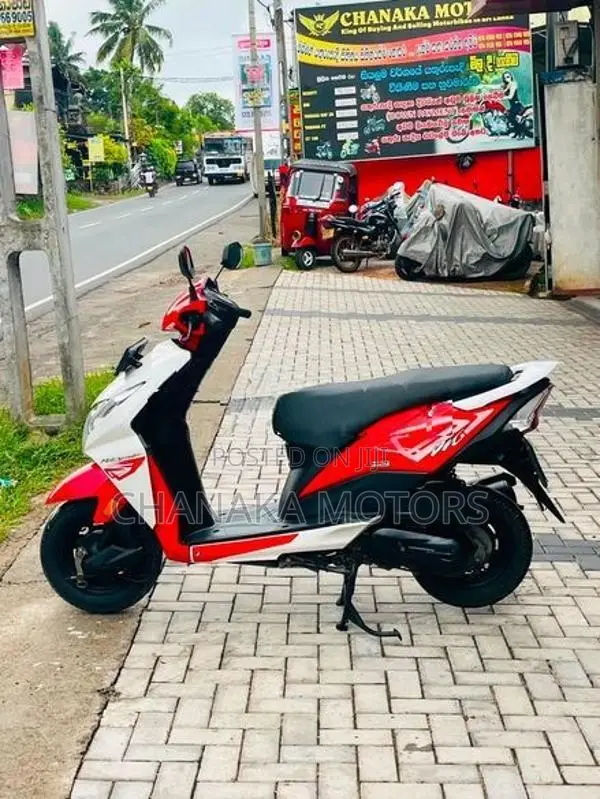 Honda Dio 2017