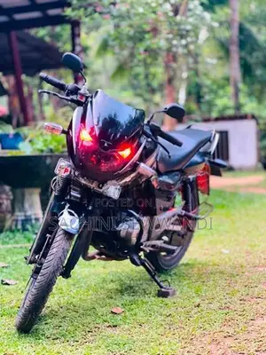 Bajaj Pulsar 150 2016