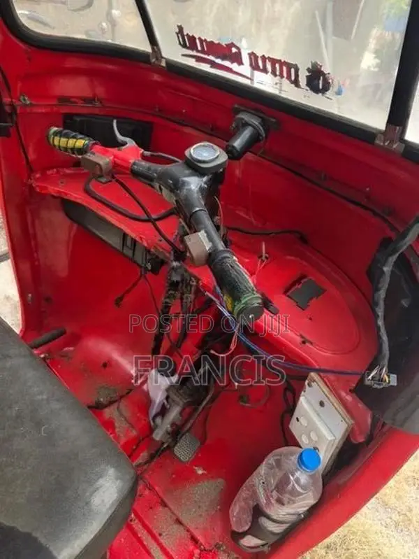 Bajaj RE 2 Stroke 2004