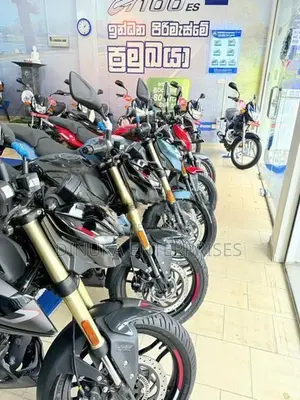 Bajaj Pulsar N160 Premium 2026