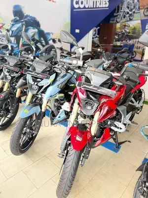 Bajaj Pulsar N160 Premium 2026