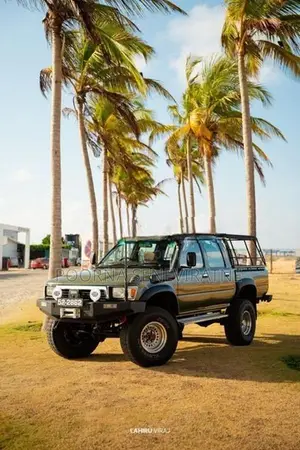 Toyota Hilux LN 106 1992
