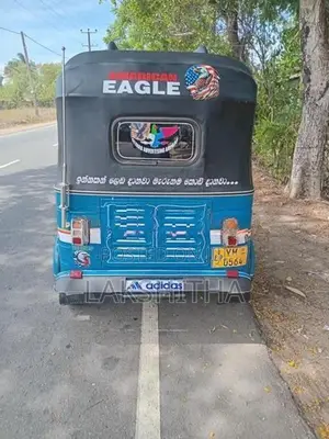 Bajaj RE threewheel 2011