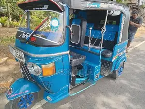 Bajaj RE threewheel 2011