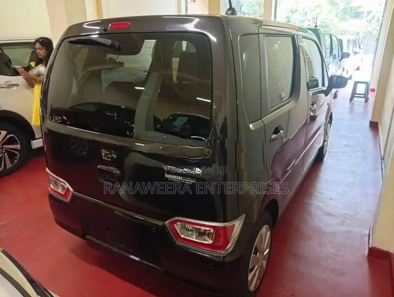 Suzuki Wagon R FX Safety 2025