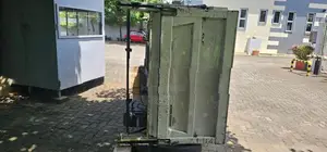 lorry body with power gate