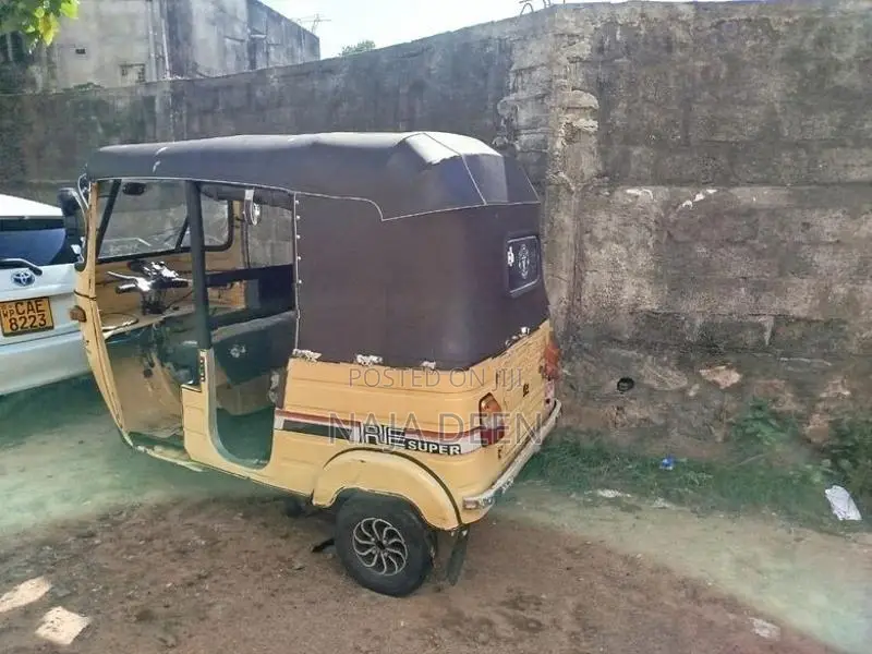 Bajaj RE 2 Stroke 1999