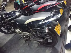 Bajaj Pulsar 150 2015