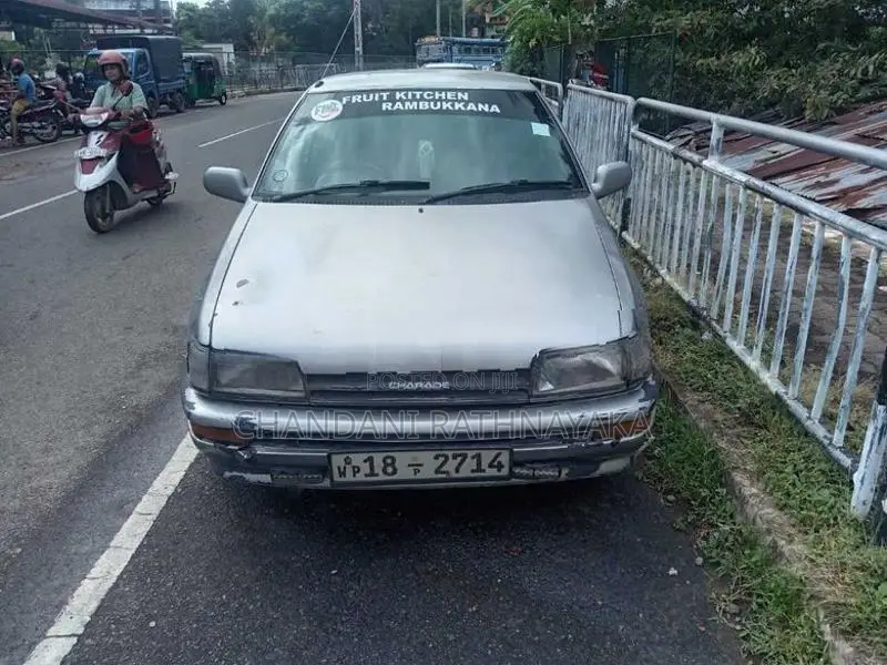 Daihatsu Charade 1990