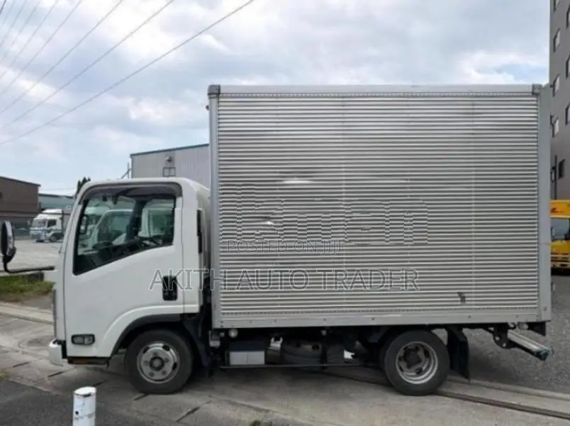 Isuzu Elf 2RG 2020