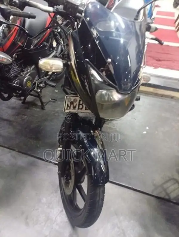 Bajaj Pulsar 150 2015