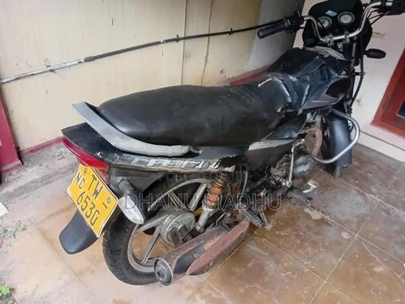 Bajaj Platina 100 2007