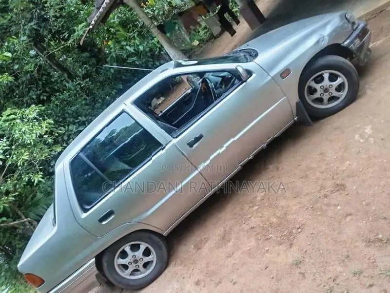 Daihatsu Charade 1990