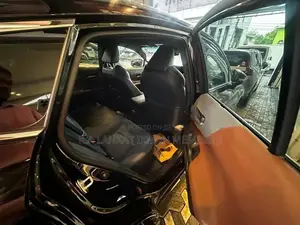 Toyota Harrier Leather Package 2025