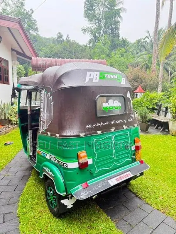 Bajaj RE Three Wheeler 2008
