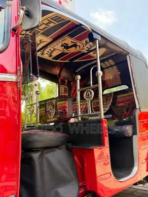 Bajaj RE Three Wheeler 2014