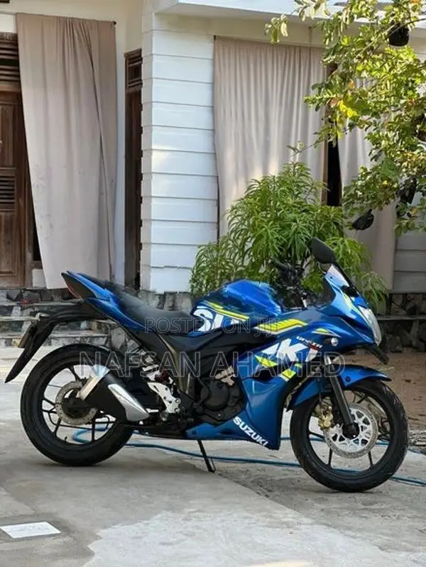 Suzuki Gixxer SF Blue 2016