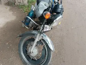 Bajaj Boxer 2003