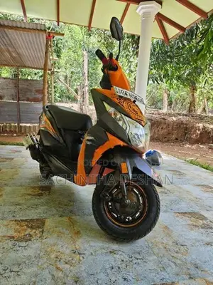Honda Dio 2018