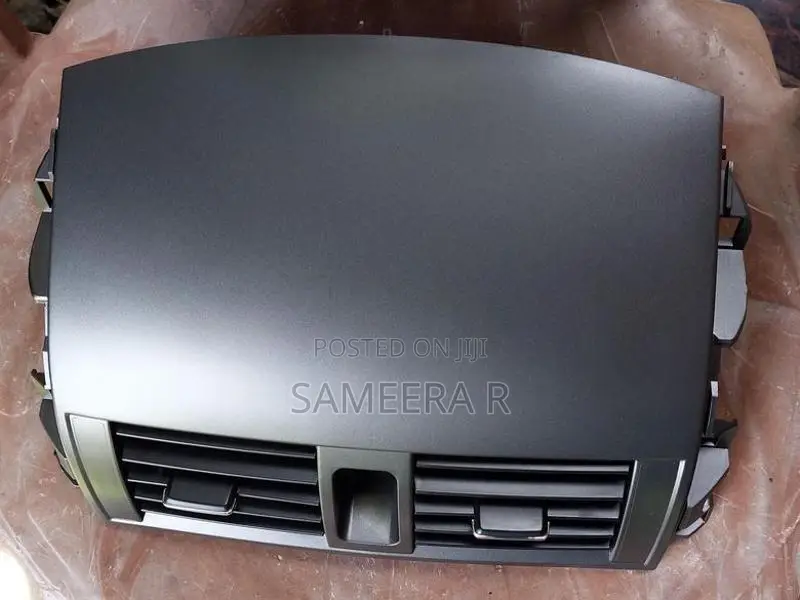 Toyota Corolla Axio 141 Middle AC Vent