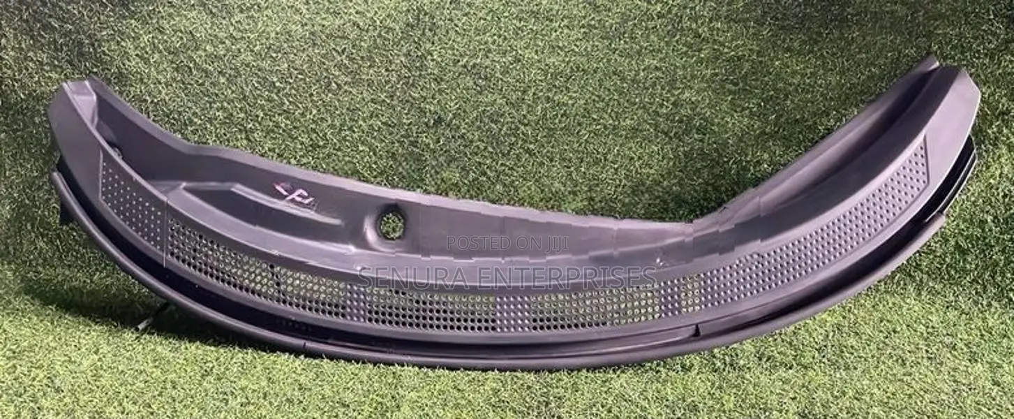 Honda CRZ-ZF1 Wiper Panel