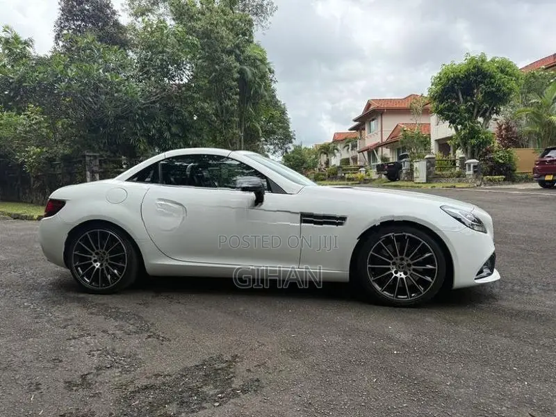 Mercedes Benz SLC 180 AMG Line Night Pack 2019