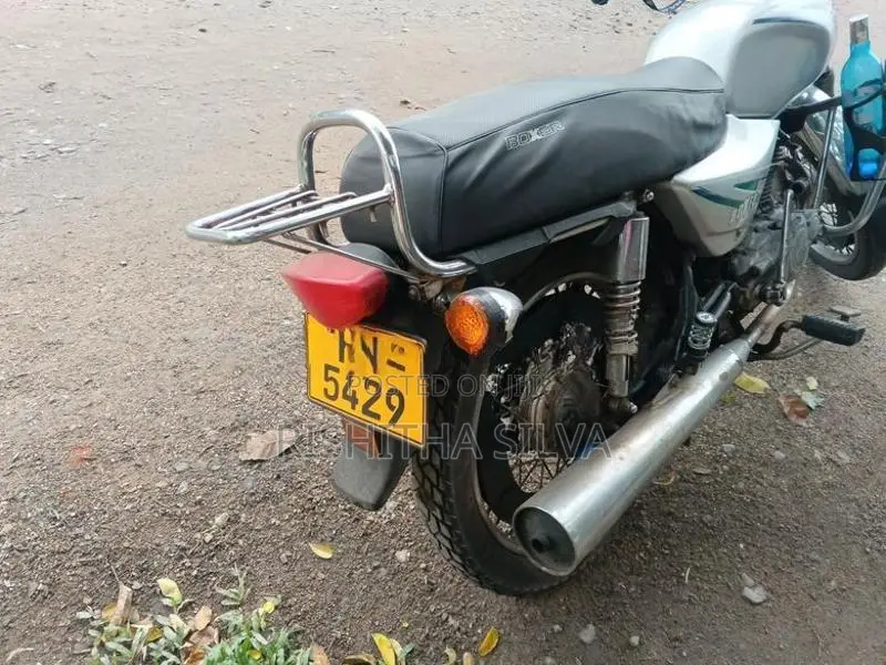 Bajaj Boxer 2003