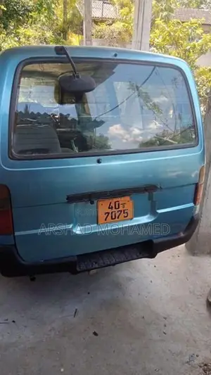 Toyota Hiace 1982
