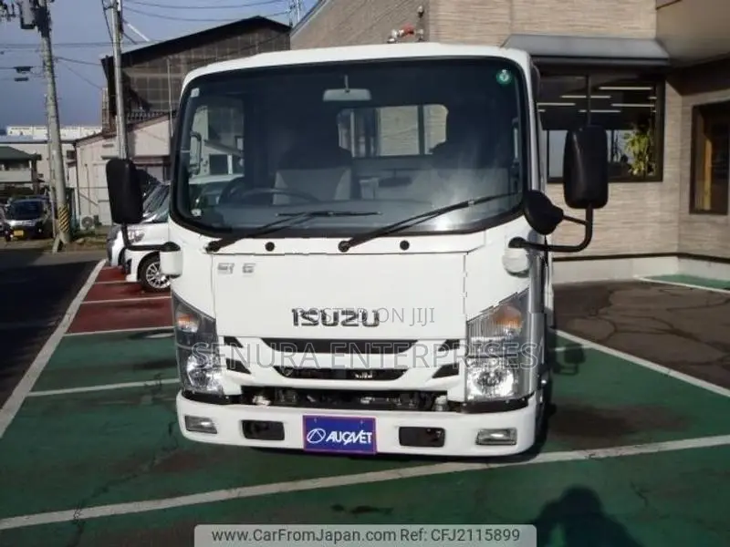 Isuzu NLR85 Shell